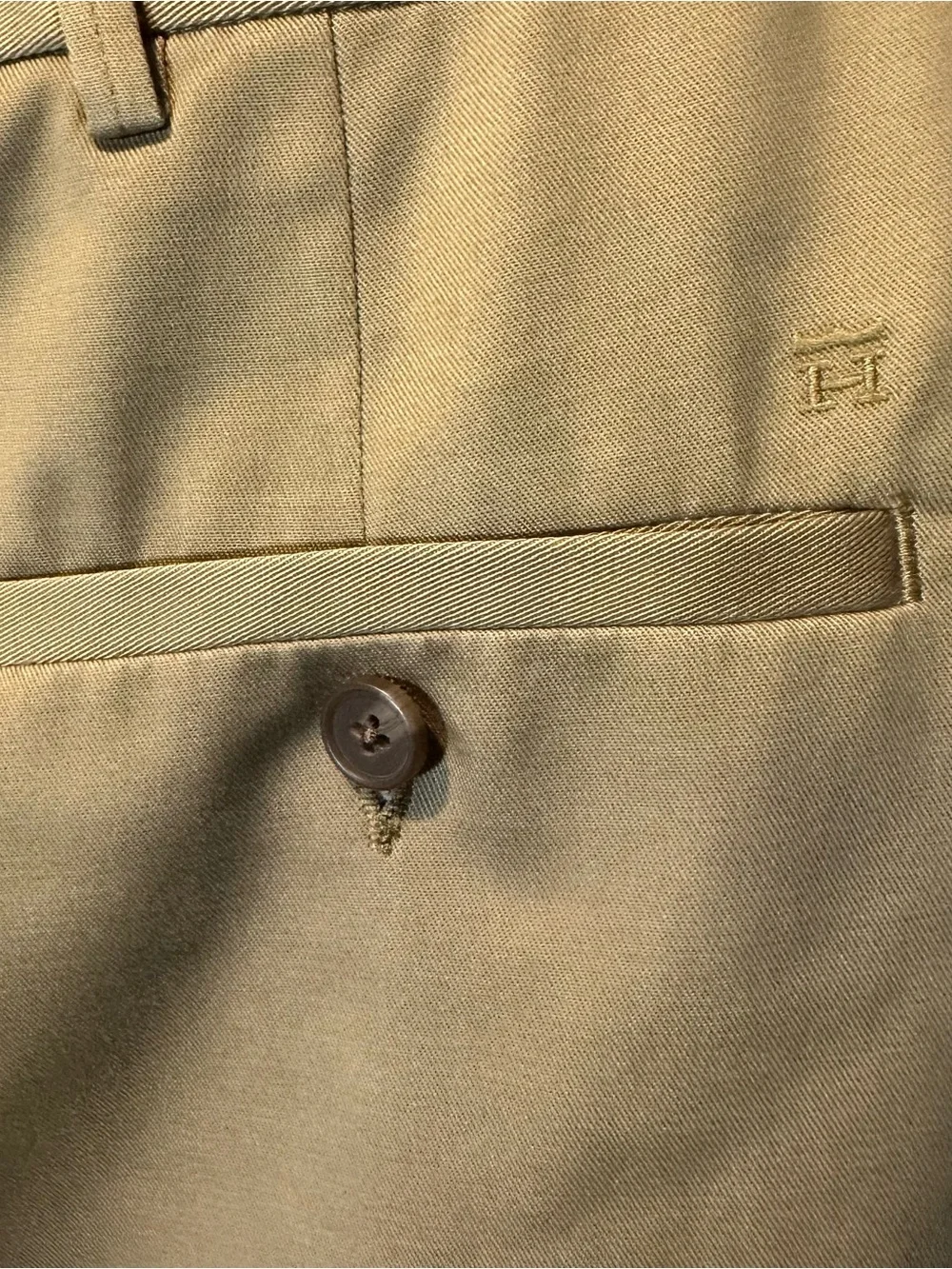 Haggar Classic fit premium No Iron khaki pants women’s 42 x 29